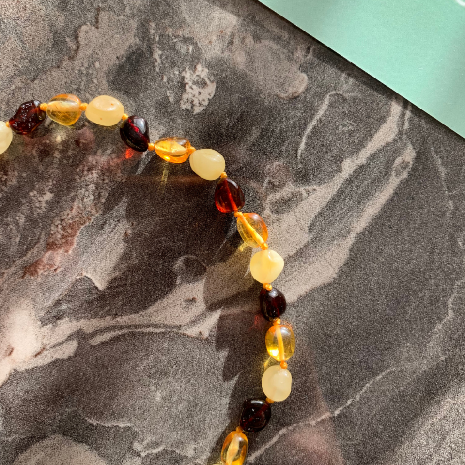 Orijinal Damla Kehribar Sertifikalı Bebek Kolyesi 33cm