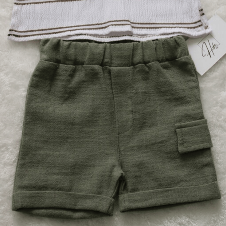 Şapkalı Tişört Şort Erkek Bebek Alt Üst 2'li Takım