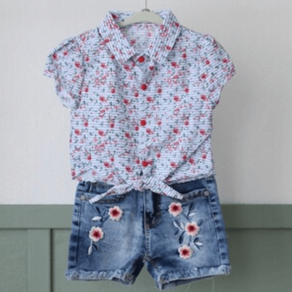 Çiçek Detaylı Gömlek ve Çiçek Nakışlı Kot Şortlu 2'li Kız Bebek Çocuk Takım