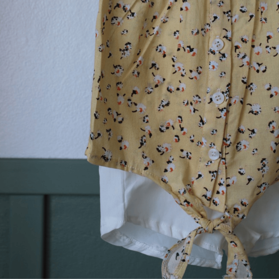 Çiçek Desen Gömlekli Şortlu Kız Bebek 2'li Takım