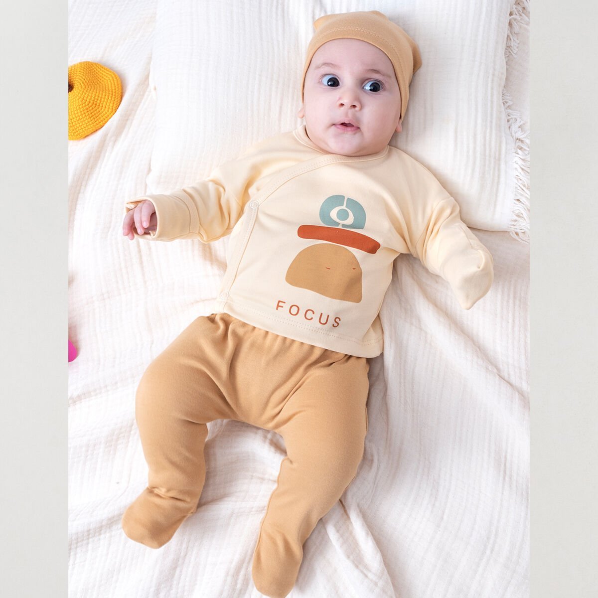 Erkek Bebek Focus Baskılı 3lü Zıbın set