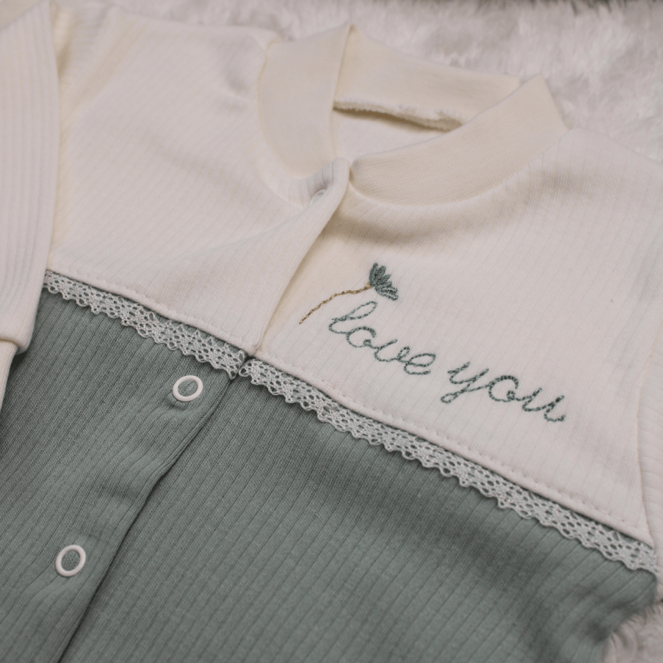 Papatyalı Fitilli Penye Kız Bebek Tulum