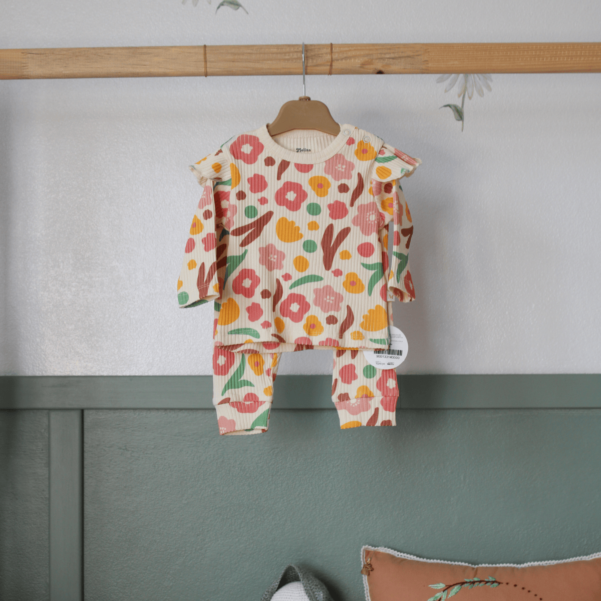 Melis Çiçek Baskılı Fitilli Kız Bebek 2'li Takım