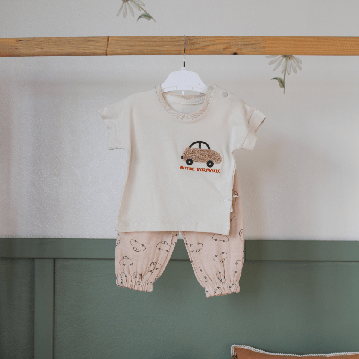 Araba Süzeneli Erkek Bebek Alt Üst 2'li Takım