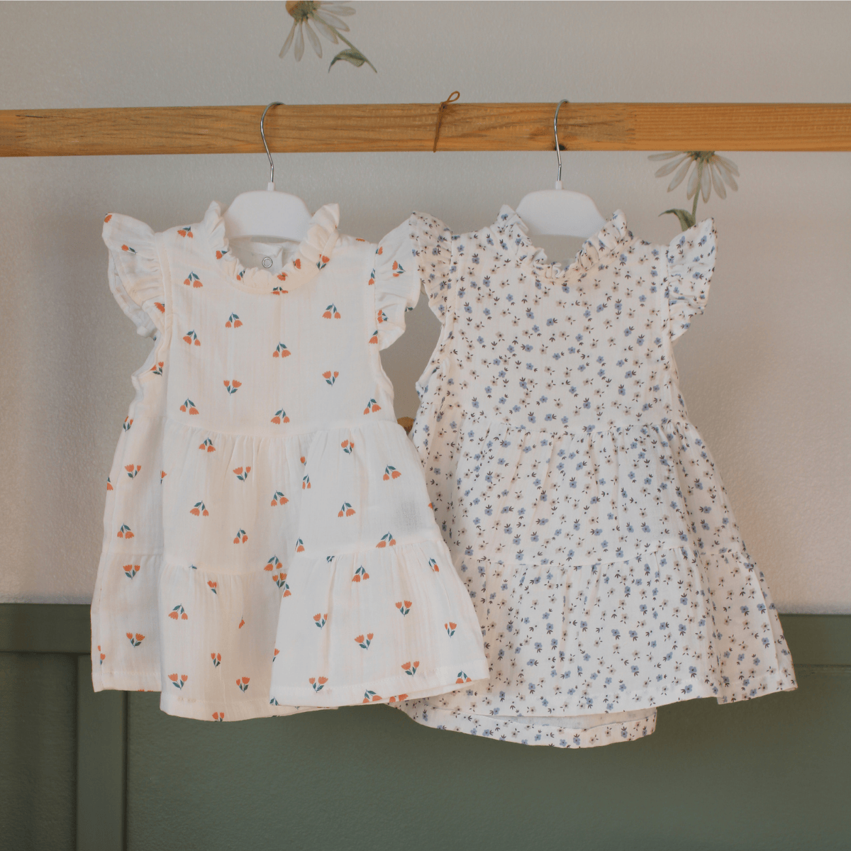 Fırfır Detaylı Müslin Çantalı Kız Bebek Çocuk Elbise