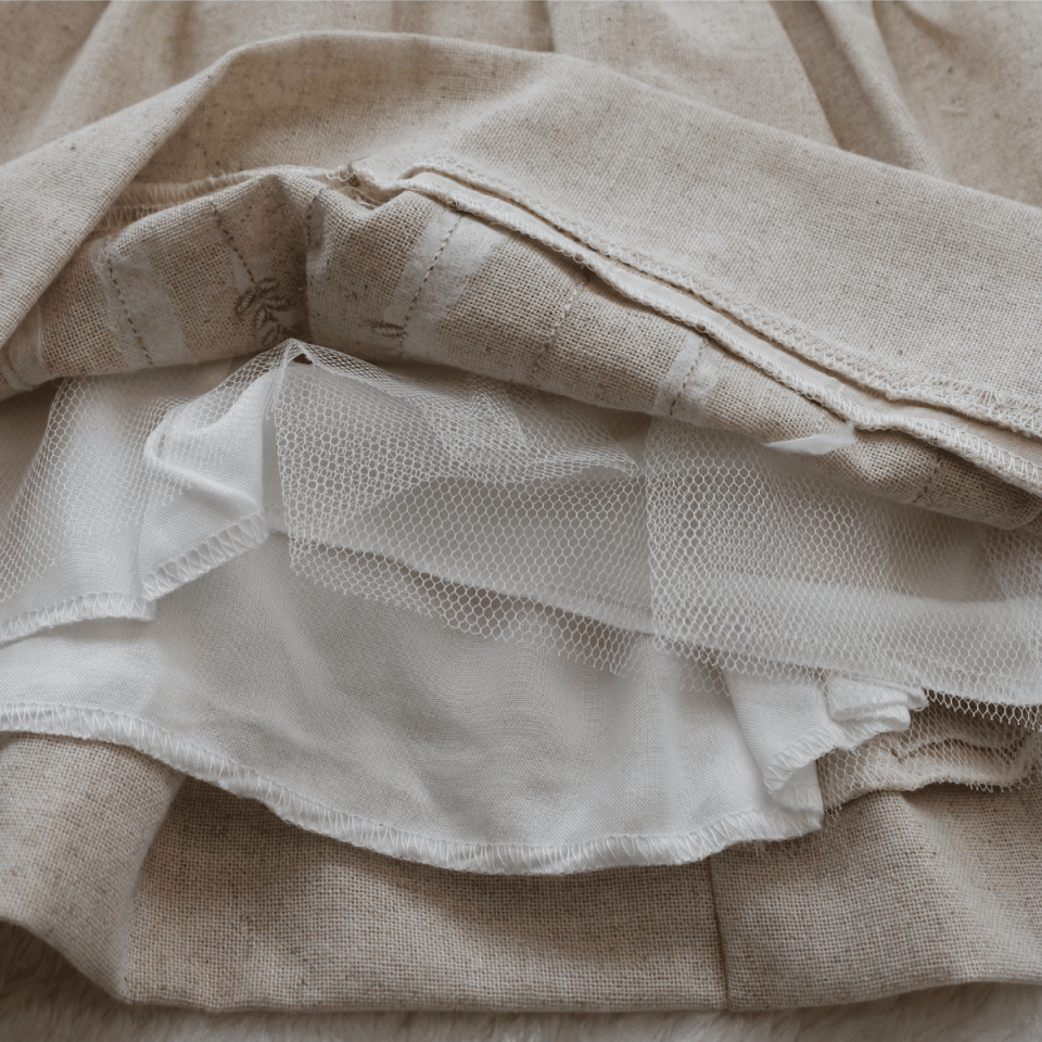 Çiçek Nakışlı Kısa Kol Keten Kız Bebek Elbise