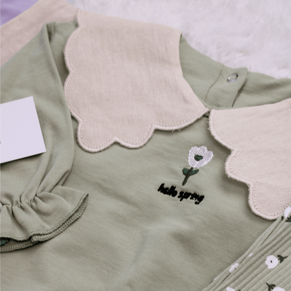 Brode Yaka Lale Nakış ve Baskılı Kız Bebek Takım