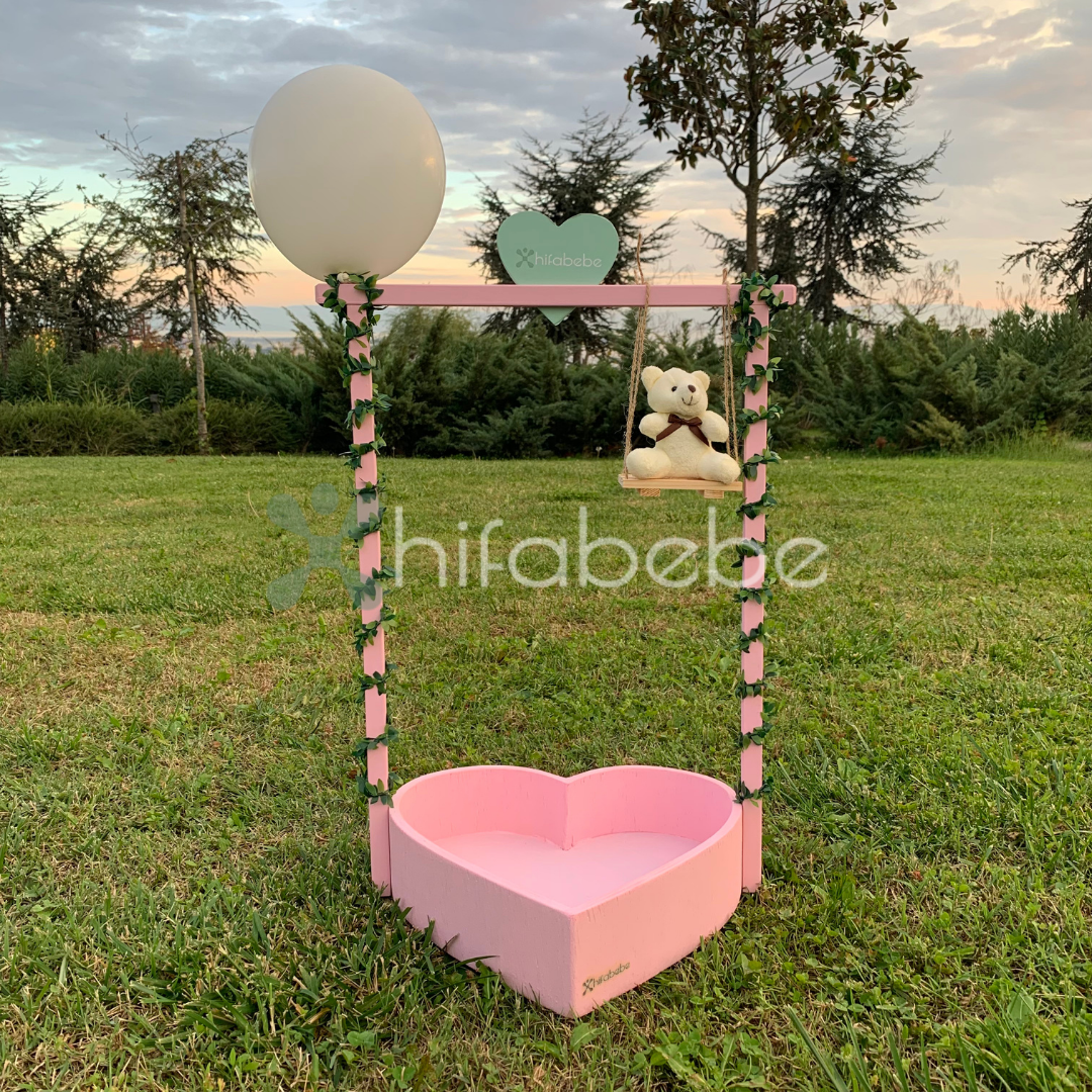 Premium Kalp Sepet Pembe (Led Işık Hediyeli)