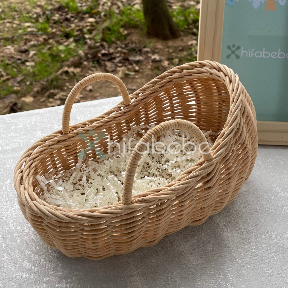 (ÖN SİPARİŞ) Baby Bloom - Zamansız Rattan Hediye Seti (Kız Bebek)  22*13*14 cm